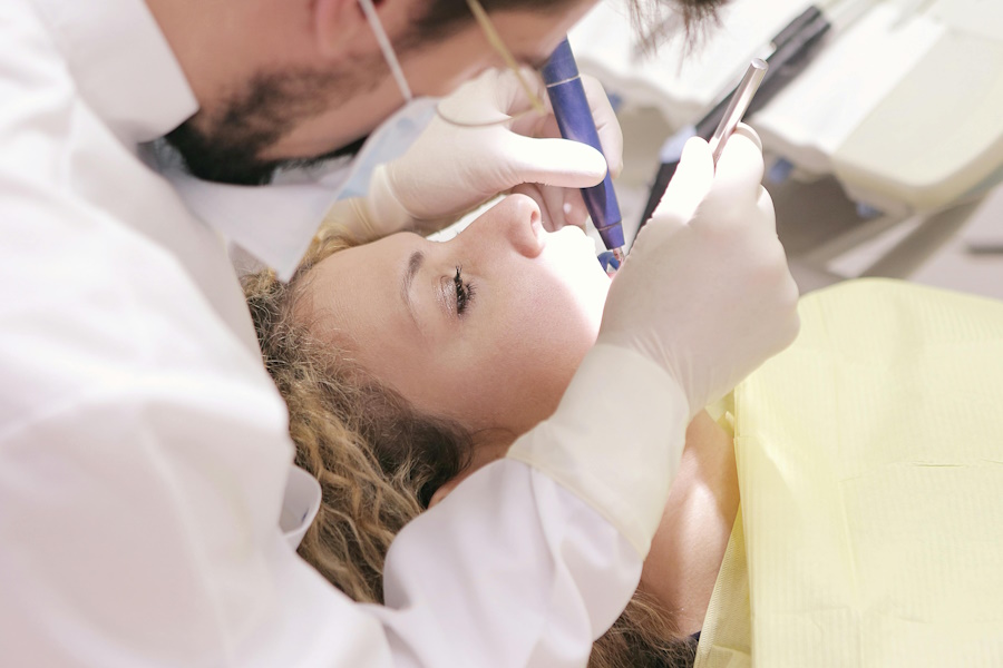 Soluzioni implantologiche per il sorriso