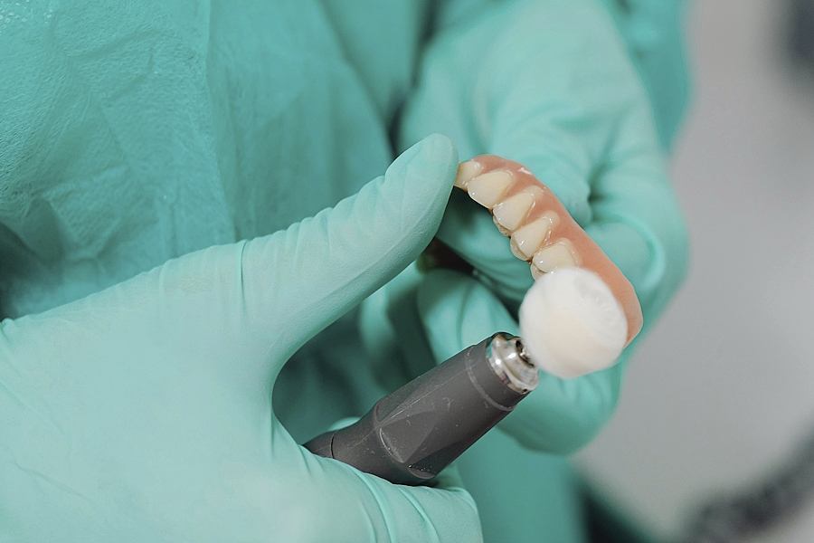 Le protesi mobili in nylon